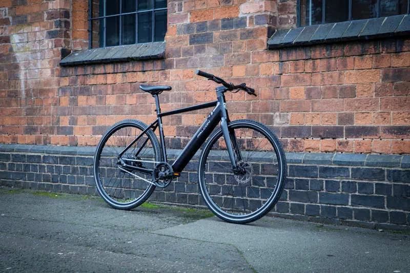 Falcon Zone Black E Hybrid-1