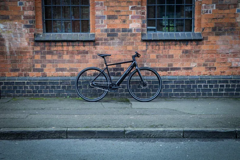 Falcon Zone Black E Hybrid-2