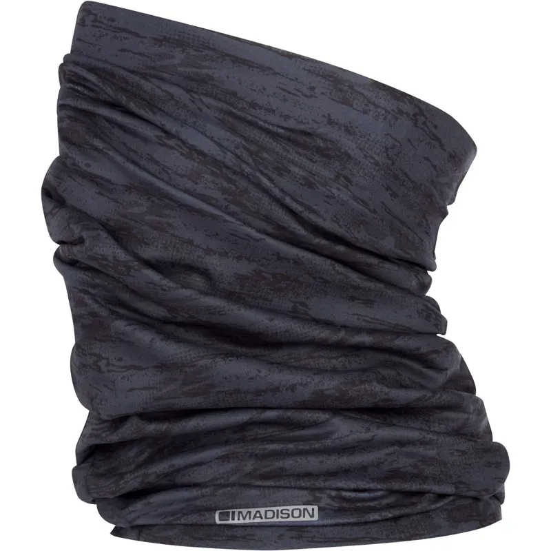 Madison Freewheel Neck Tube in Navy Haze