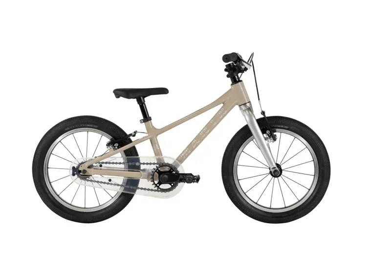 2026 Marin Coast Trail 16 in Mocha Silver