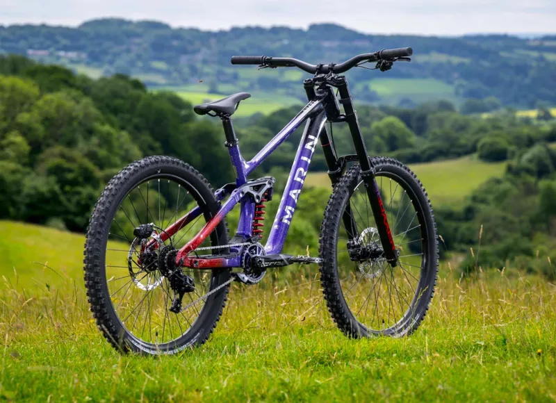 2026 Marin Quake 29 Black Purple Red-6