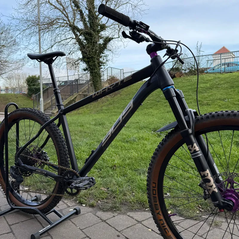 Staff Owned Whyte 909 - Upgraded 