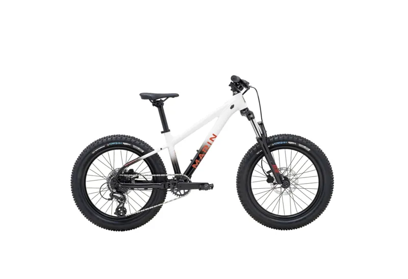 Marin San Quentin 20 White Black