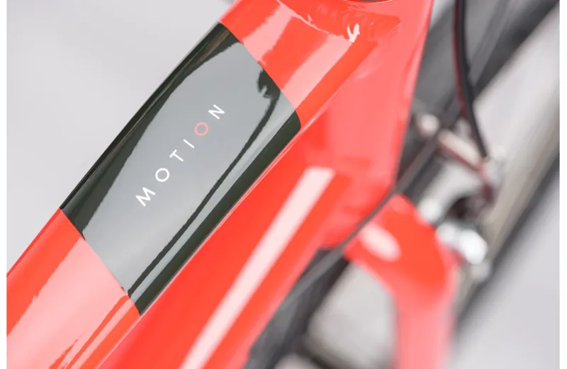 Ridgeback Motion Hybrid Bike in Red-7