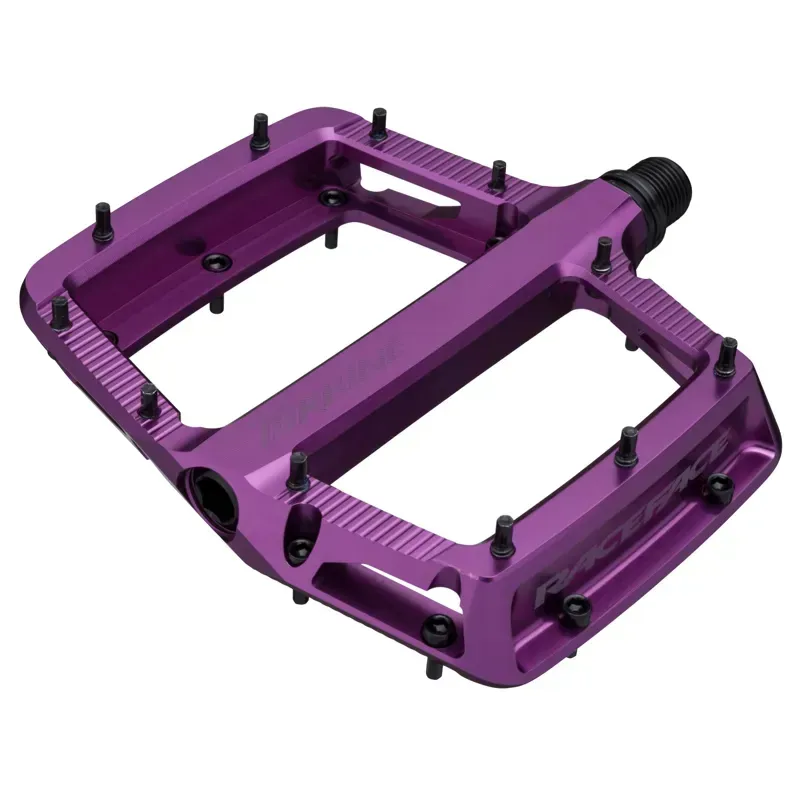 Race Face Turbine 9/16-inch Pedals in Purple