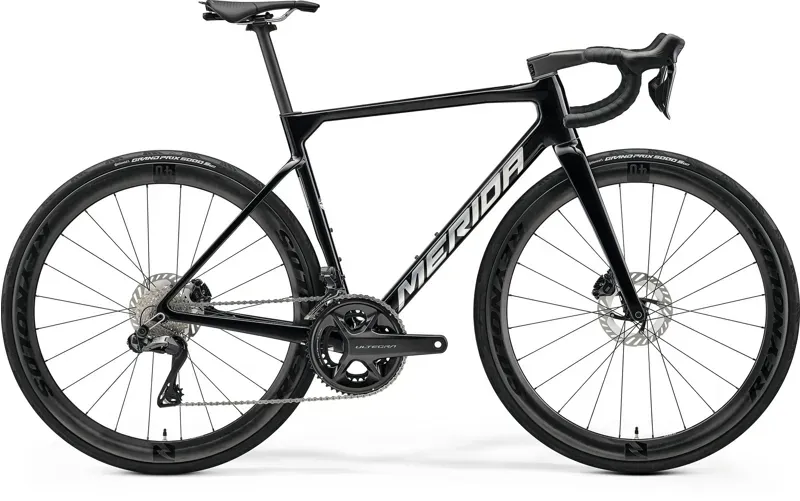 Merida Scultura 8000 Road Bike in Black/Flash BCP